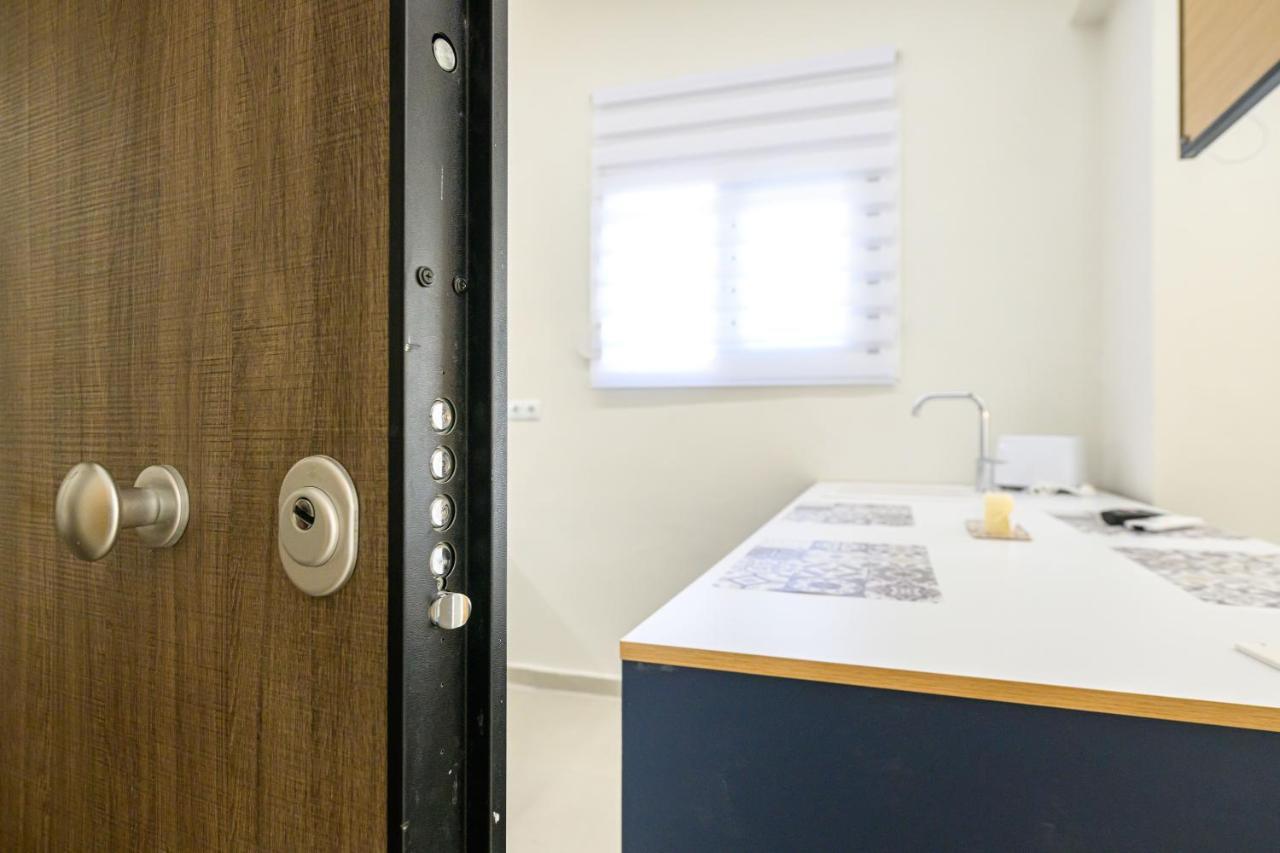 קלמאטה Siesta Apartment מראה חיצוני תמונה
